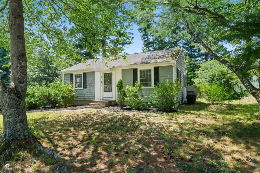 327 Plain Street, Marshfield, MA 02050 - #2