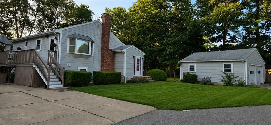 40 Border Rd, Holbrook, MA 02343 - #3