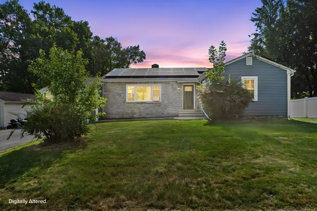 5 5th Ave, Dudley, MA 01571 - #1