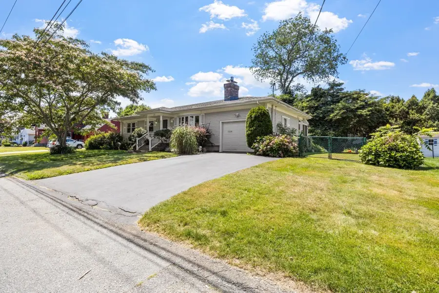 55 Evans St, Somerset, MA 02726 - #2