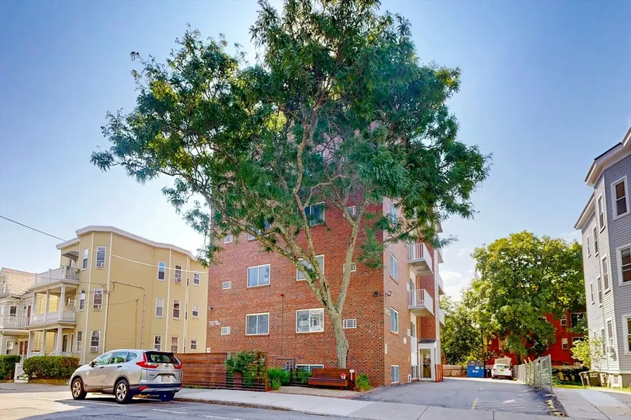 70 Park Street #32, Somerville, MA 02143 - #3