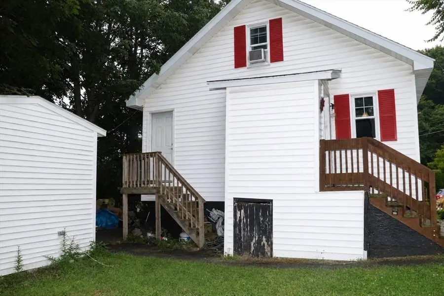 8 Wickman, Gardner, MA 01440 - #2