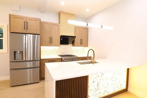 89 Trenton #2, Boston, MA 02128