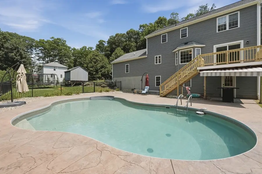 193 Center Depot Rd, Charlton, MA 01507 - #3