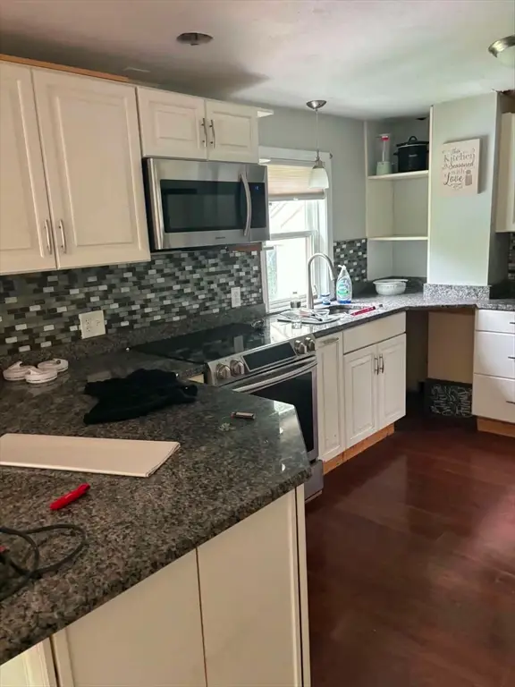 10 Patricia Ann Dr, Haverhill, MA 01830 - #2