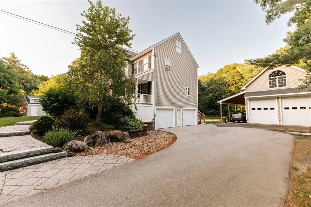 44A Bear Hill, Newton, NH 03858 - #1
