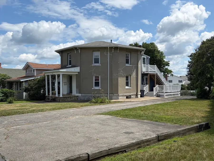 312 Plantation St, Worcester, MA 01604 - #2