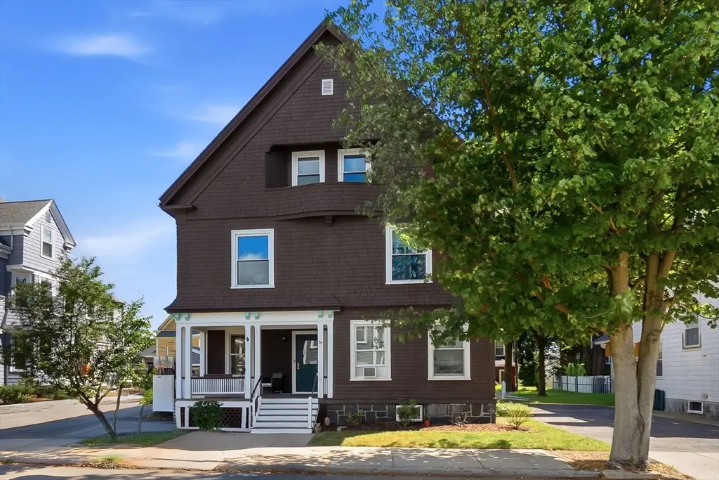 32 Ocean St, Beverly, MA 01915 - #1