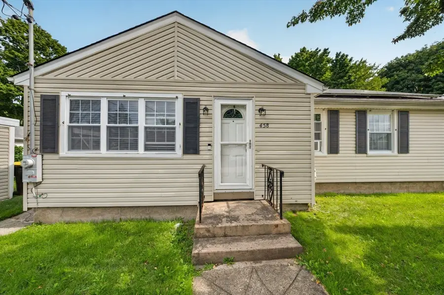 458 Orswell St, Fall River, MA 02721 - #2