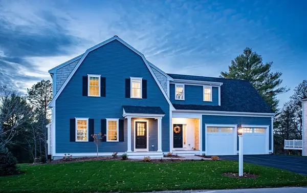 18 Preservation Way, Plymouth, MA 02360