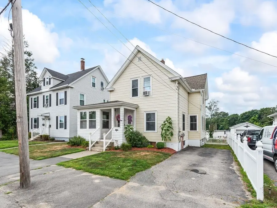 27 Elm Hill Ave, Leominster, MA 01453 - #2