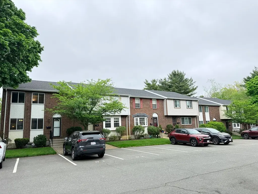 399 Pond St #D1, Braintree, MA 02184 - #1