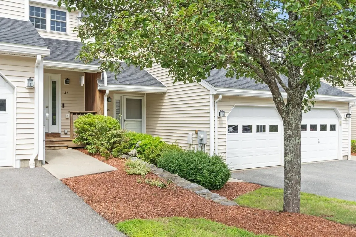 35 Green Briar Rd #35, Fitchburg, MA 01420 - #1