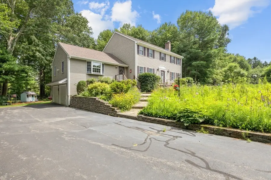 37 Malbone St, Lakeville, MA 02347 - #3