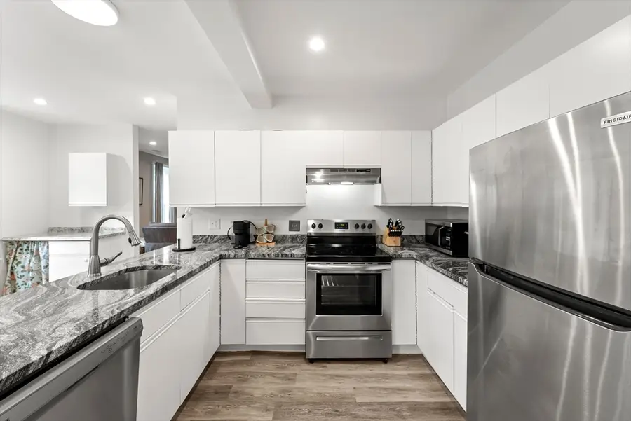 104 Hartford Ave E #3, Uxbridge, MA 01569 - #2