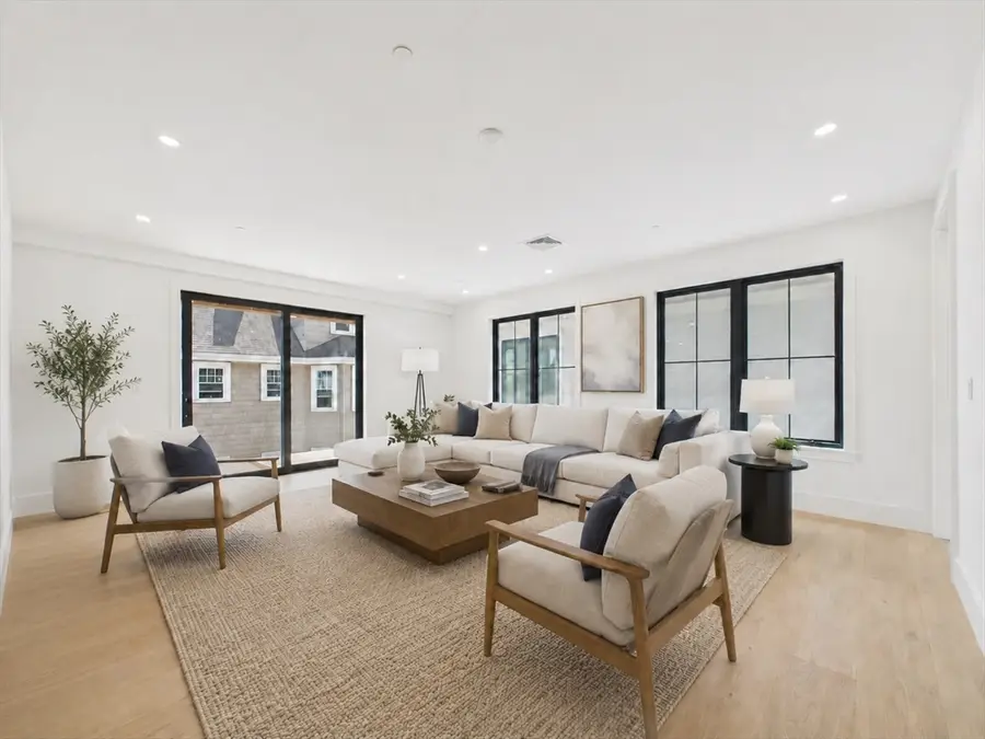 244 L Street #2, Boston, MA 02127 - #2