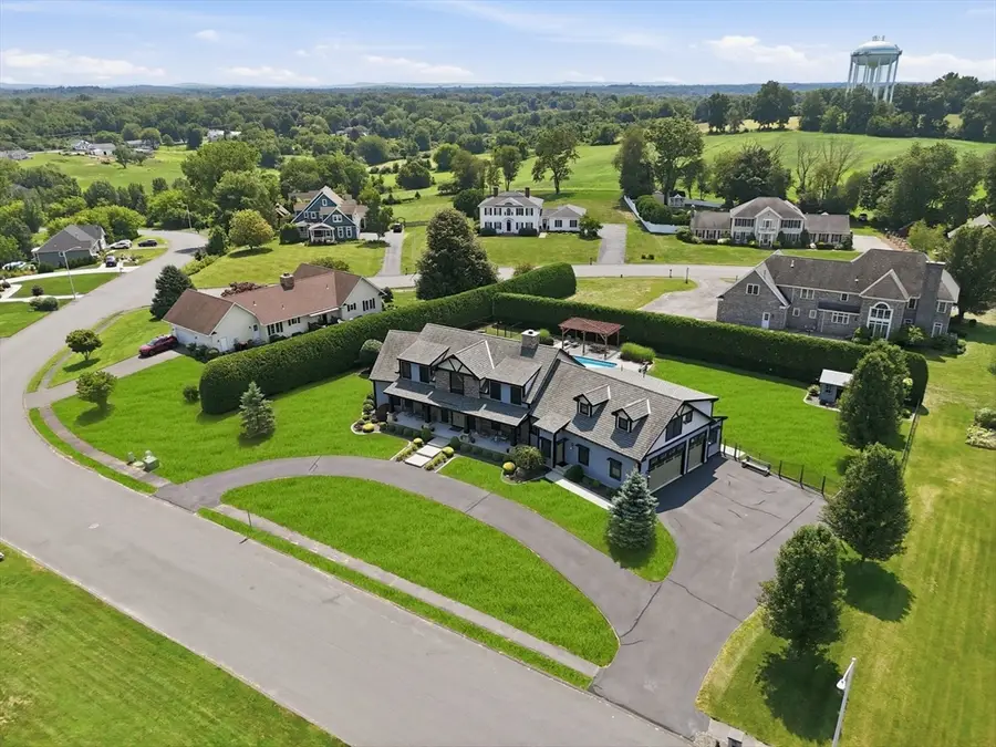 3 San Souci Dr, South Hadley, MA 01075 - #2