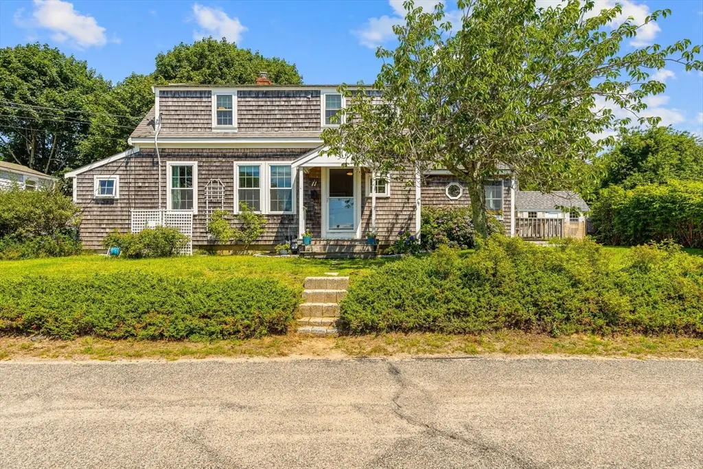 11 Rosetta Street, West Yarmouth, MA 02673 - #1