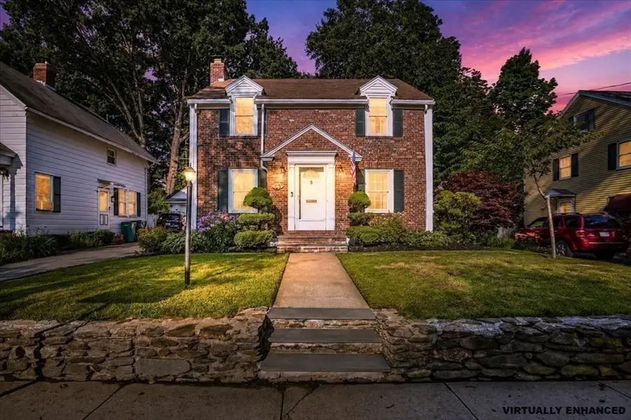 53 Putnam Park, Fitchburg, MA 01420 - #2