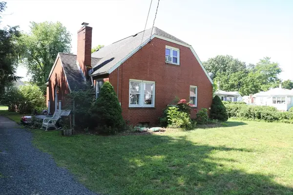 749 Mill St., Agawam, MA 01030