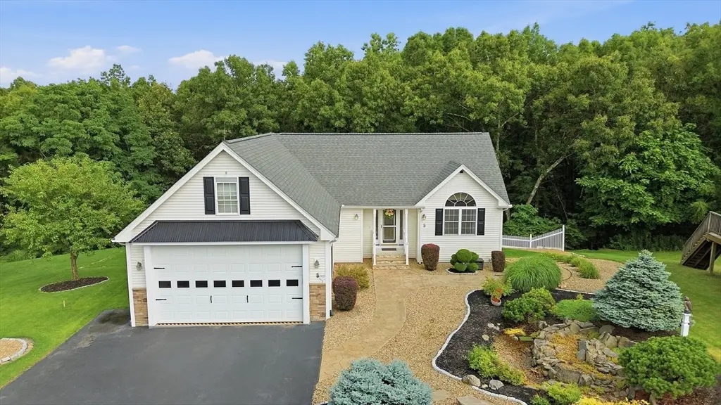 5 Patriot Way, Lowell, MA 01854 - #1