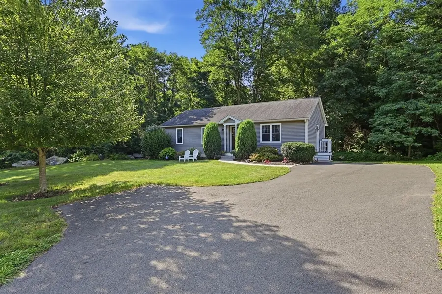 12 Depot St, Belchertown, MA 01007 - #2