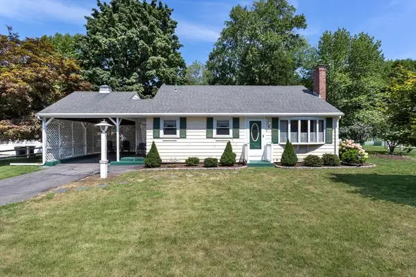 4 Southgate Rd, Franklin, MA 02038