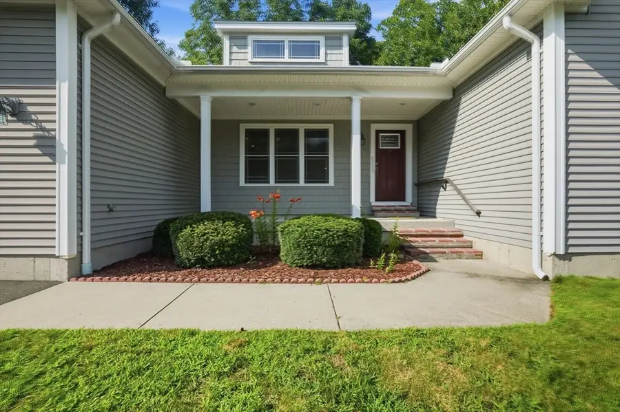 2 Dogwood Dr, Belchertown, MA 01007 - #2