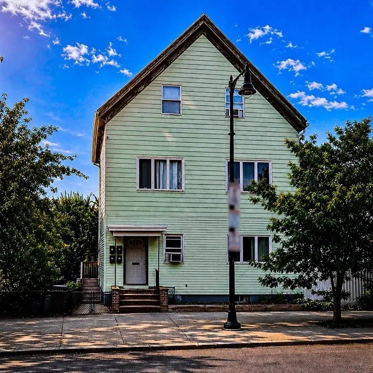 549 Bennington St, Boston, MA 02128 - #1