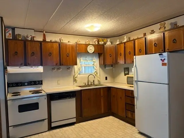 5 Sycamore Drive, Halifax, MA 02338 - #2