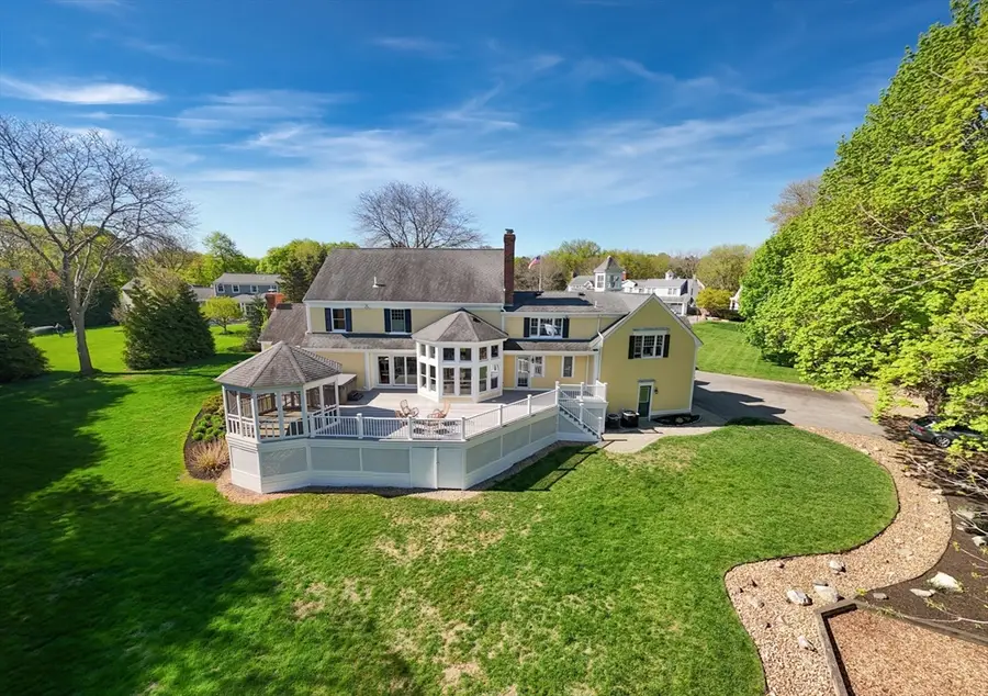18 Ocean Ave, Newburyport, MA 01950 - #2