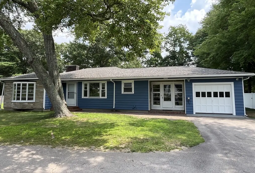 318 South Main St, Hopedale, MA 01747 - #1