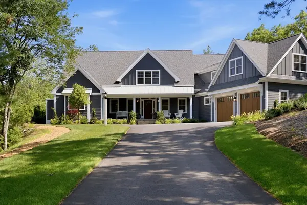 12 Talcott Pines, Plymouth, MA 02360