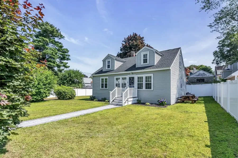 90 Gilbert St, Lawrence, MA 01843 - #2