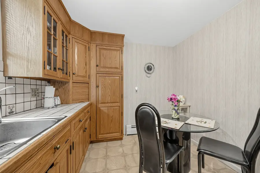 5 Longwood Drive #205, Andover, MA 01810 - #2