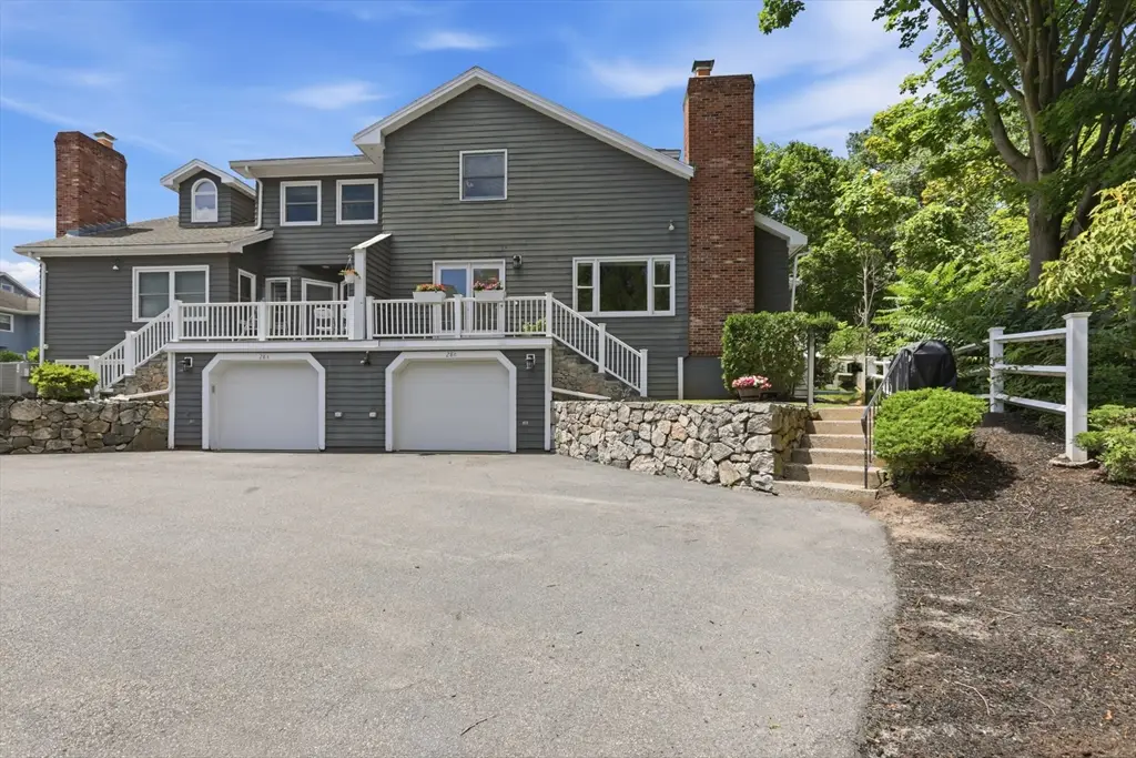 28 Carnation Cir #C, Reading, MA 01867 - #1