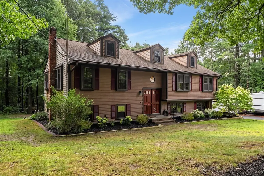 35 Lowell Road, Pembroke, MA 02359 - #1