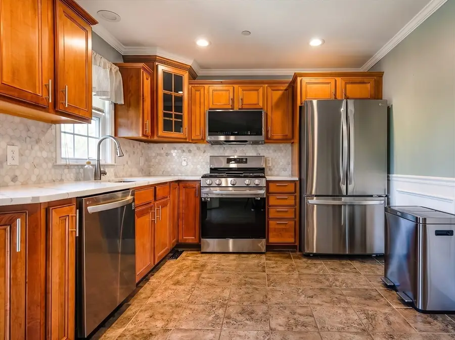 40 Winchester Ln #15, Fall River, MA 02721 - #3