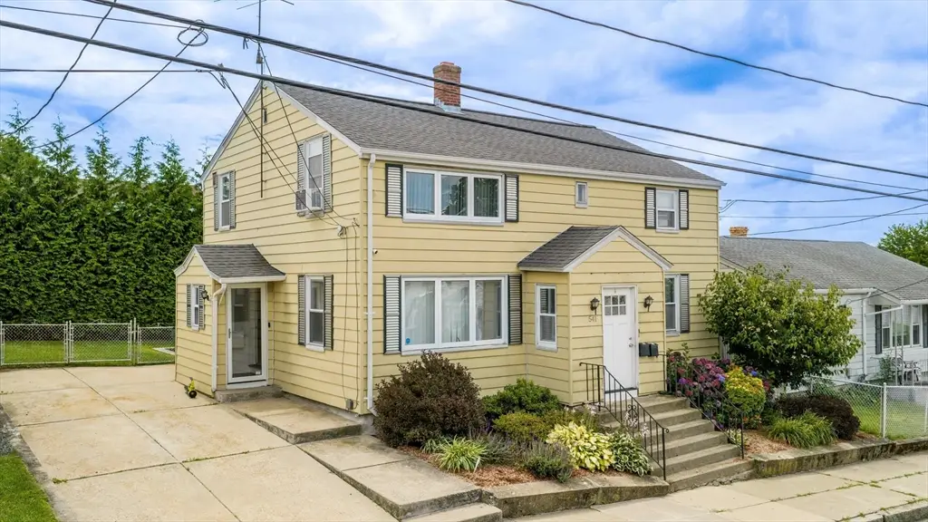 541 Woodman St, Fall River, MA 02724 - #1