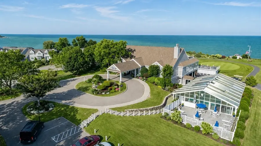 6 Westcliff Dr. #Golfview, Plymouth, MA 02360 - #2