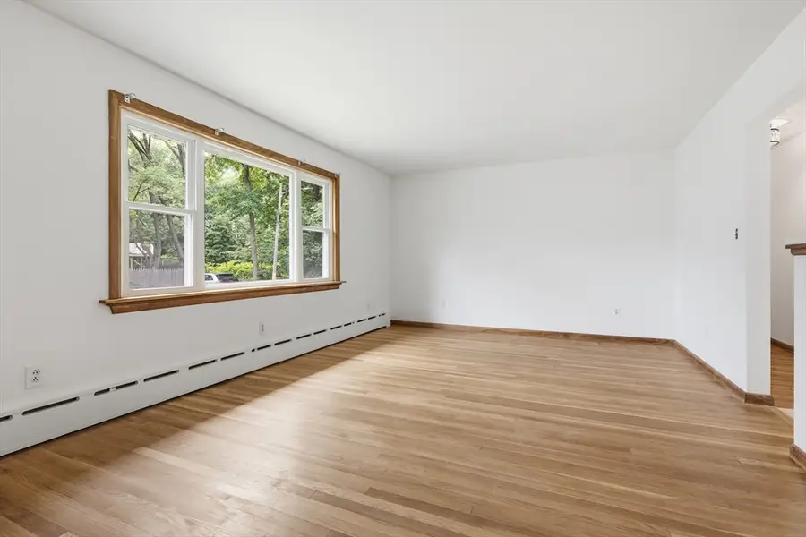 17 Everett St Extension, Fitchburg, MA 01420 - #3