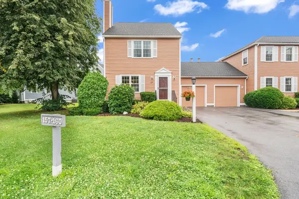 157 Whittier Meadows Dr #157, Amesbury, MA 01913