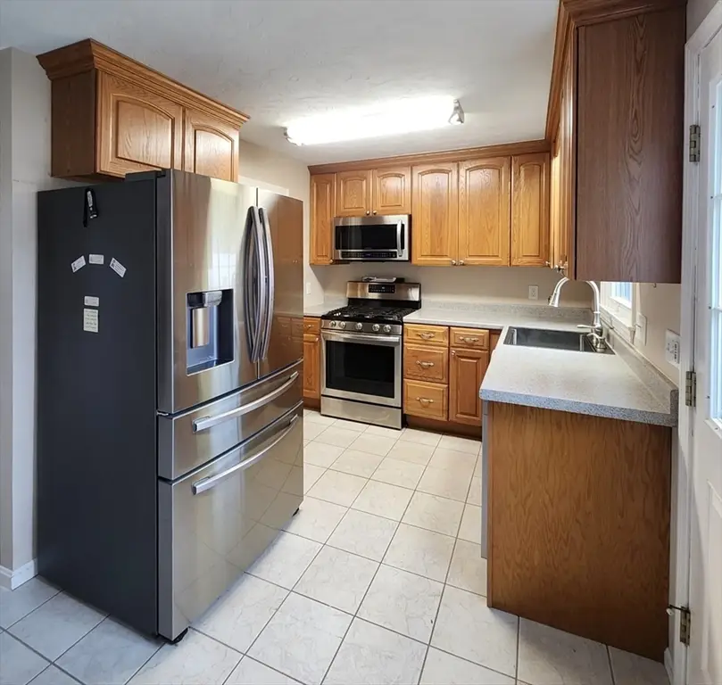 24B Rockingham Street #14, Lowell, MA 01852 - #3