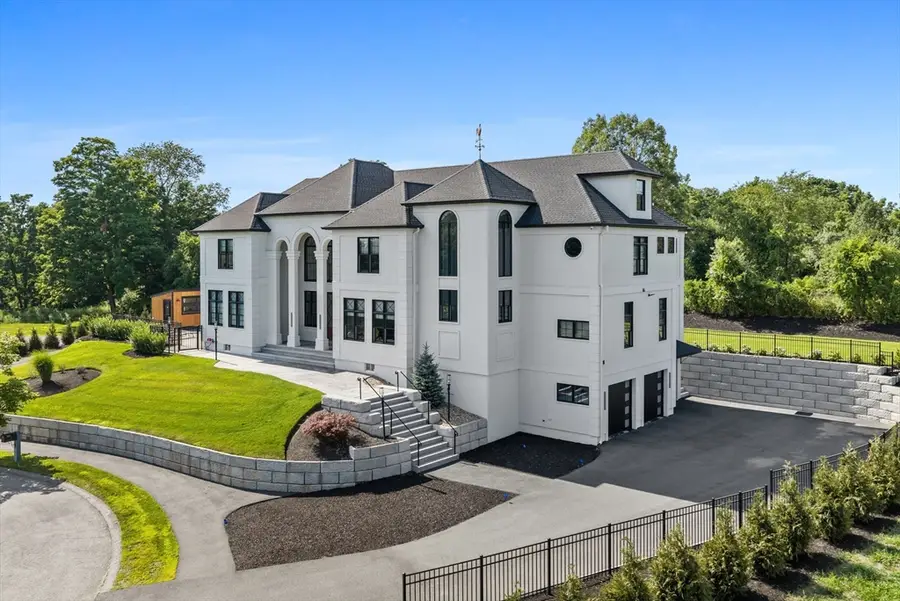19 Bridle Spur Ln, Danvers, MA 01923 - #2