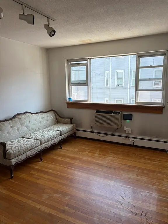 1 Melbourne Street #6, Boston, MA 02124 - #2