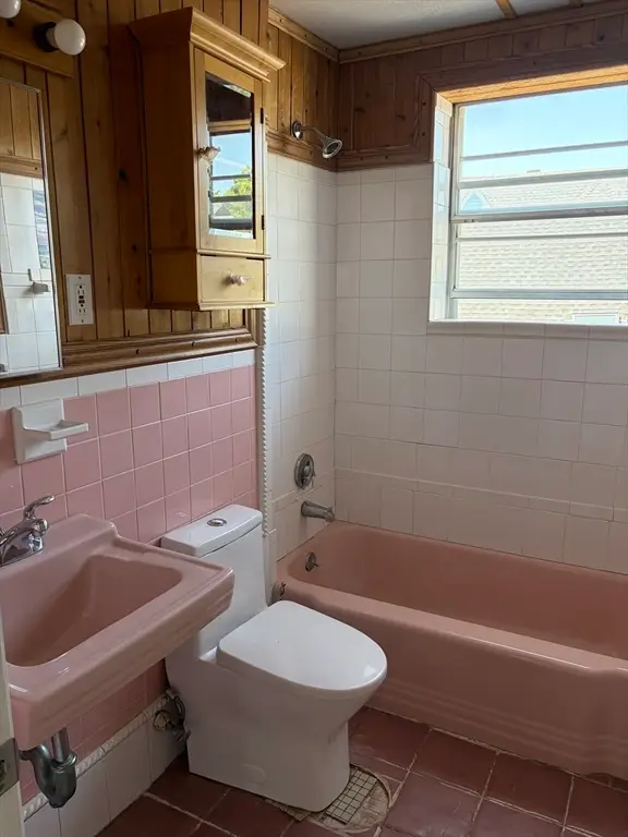 1 Melbourne Street #6, Boston, MA 02124 - #3