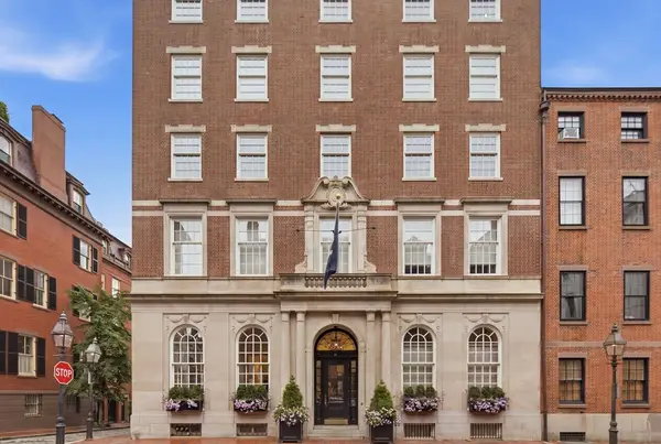 41 Mt Vernon Street #5, Boston, MA 02108
