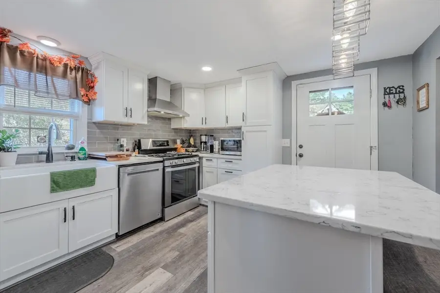 62 Dexter Ave, Dracut, MA 01826 - #3
