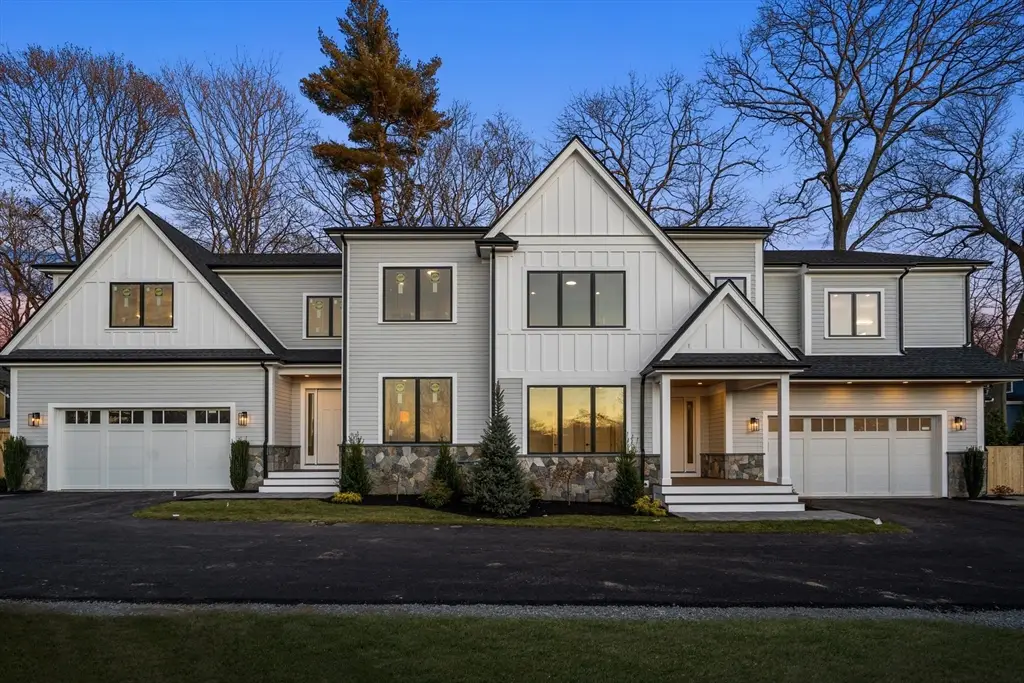 1058 Beacon Street #2, Newton, MA 02459 - #1