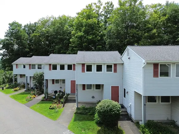 81 Briar Way #81, Greenfield, MA 01301